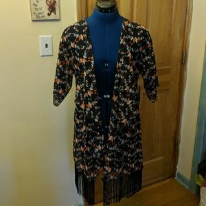 LulaRoe Navy Monroe Aztec Pattern w/Fringe